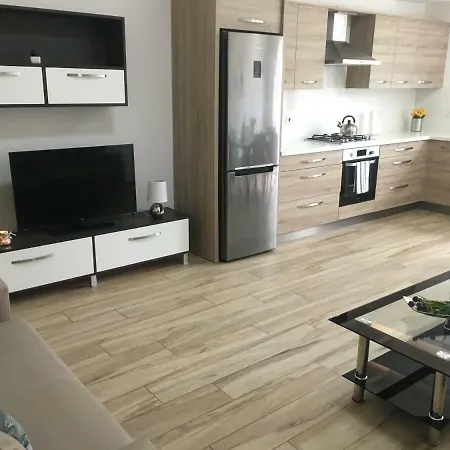 Marina Place - Penthouse Nearby Harbour *