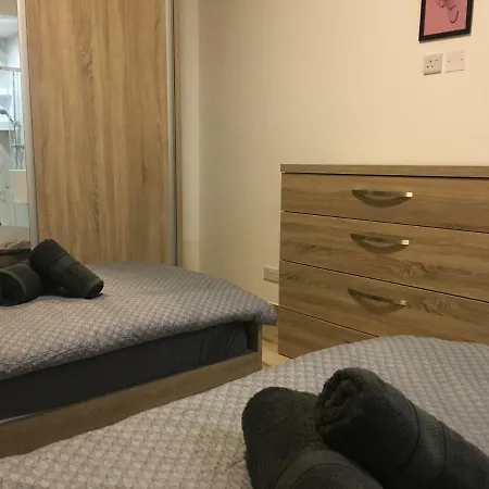 Marina Place - Penthouse Nearby Harbour Mgarr